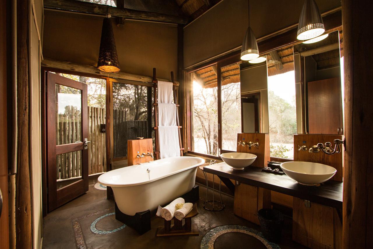 Rhino Post Safari Lodge Skukuza Dış mekan fotoğraf